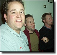 Wer hat denn da die Augen auf Halb neun? :o))